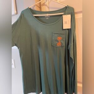 A Monogram Marley Lily shirt